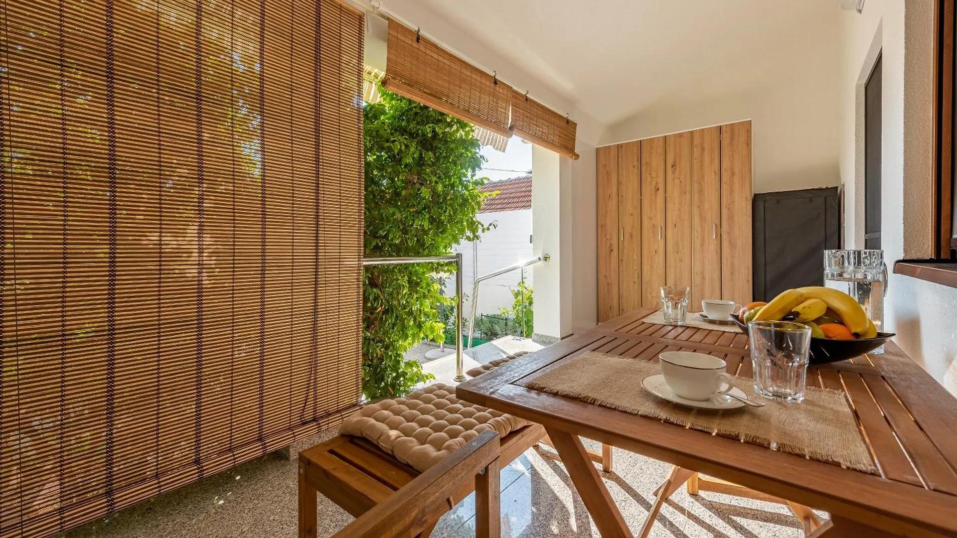 Studio Apartment Little Paradise Sukosan